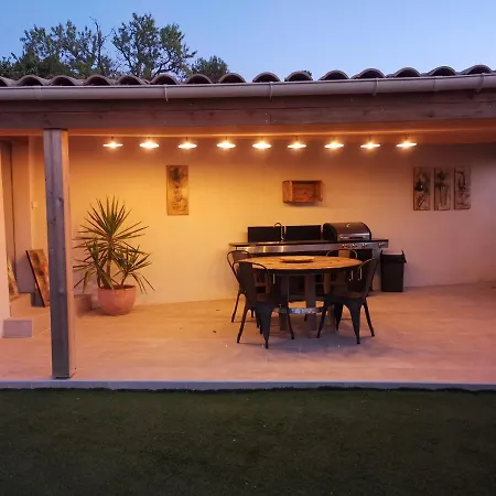 Holiday home Maison L'inattendu Avec & Piscine Privatifs *