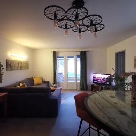 Maison L'inattendu Avec & Piscine Privatifs Holiday home Moussan