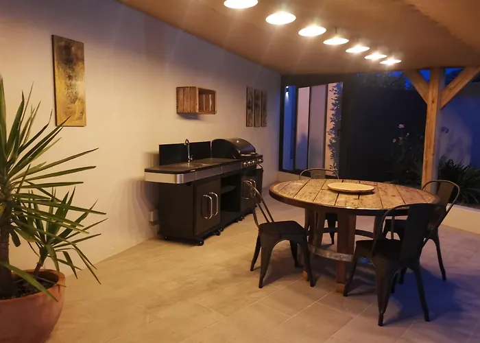 Tatil Evi Maison L'inattendu Avec & Piscine Privatifs